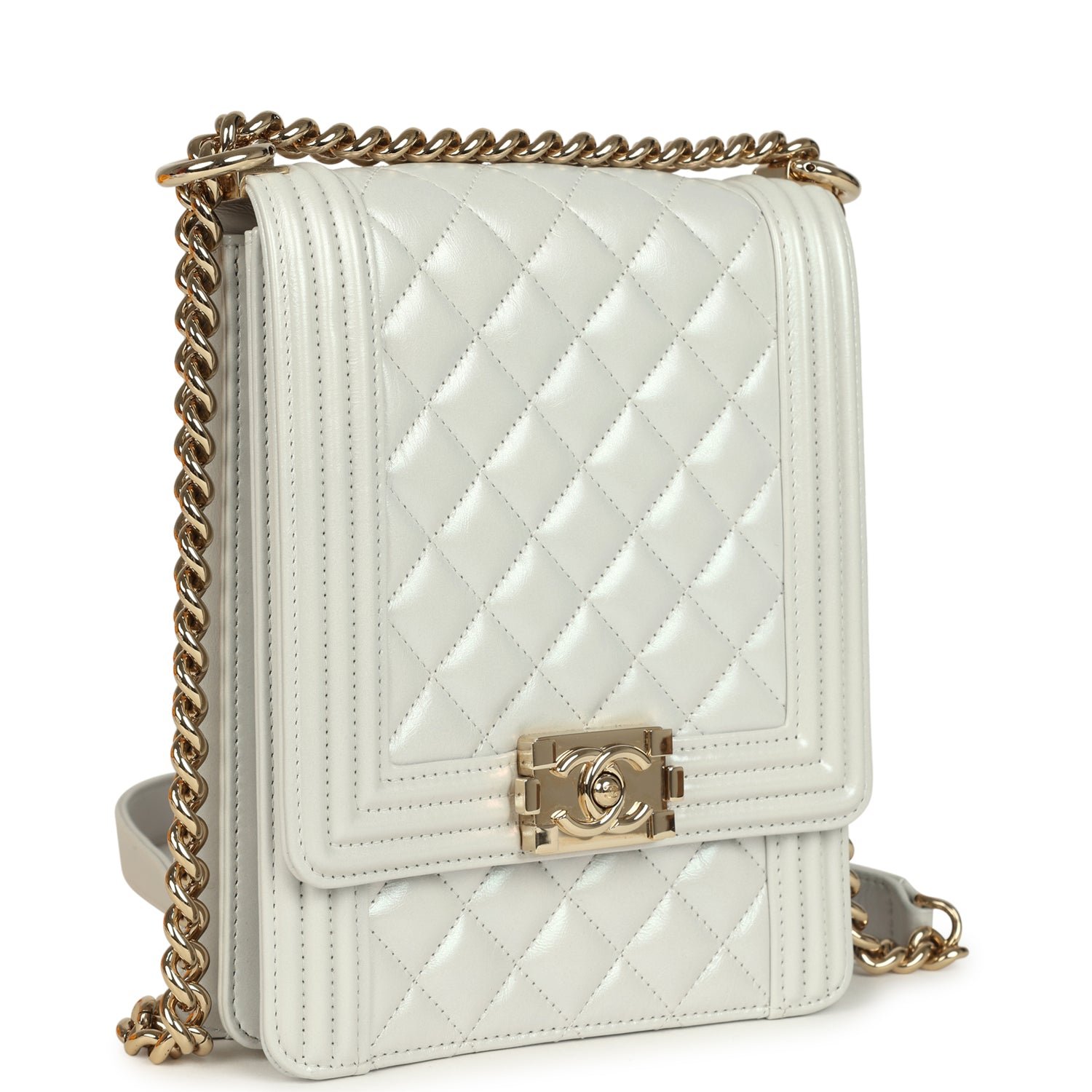 Pre-Owned Chanel Boy Grey Iridescent Calfskin — view 2