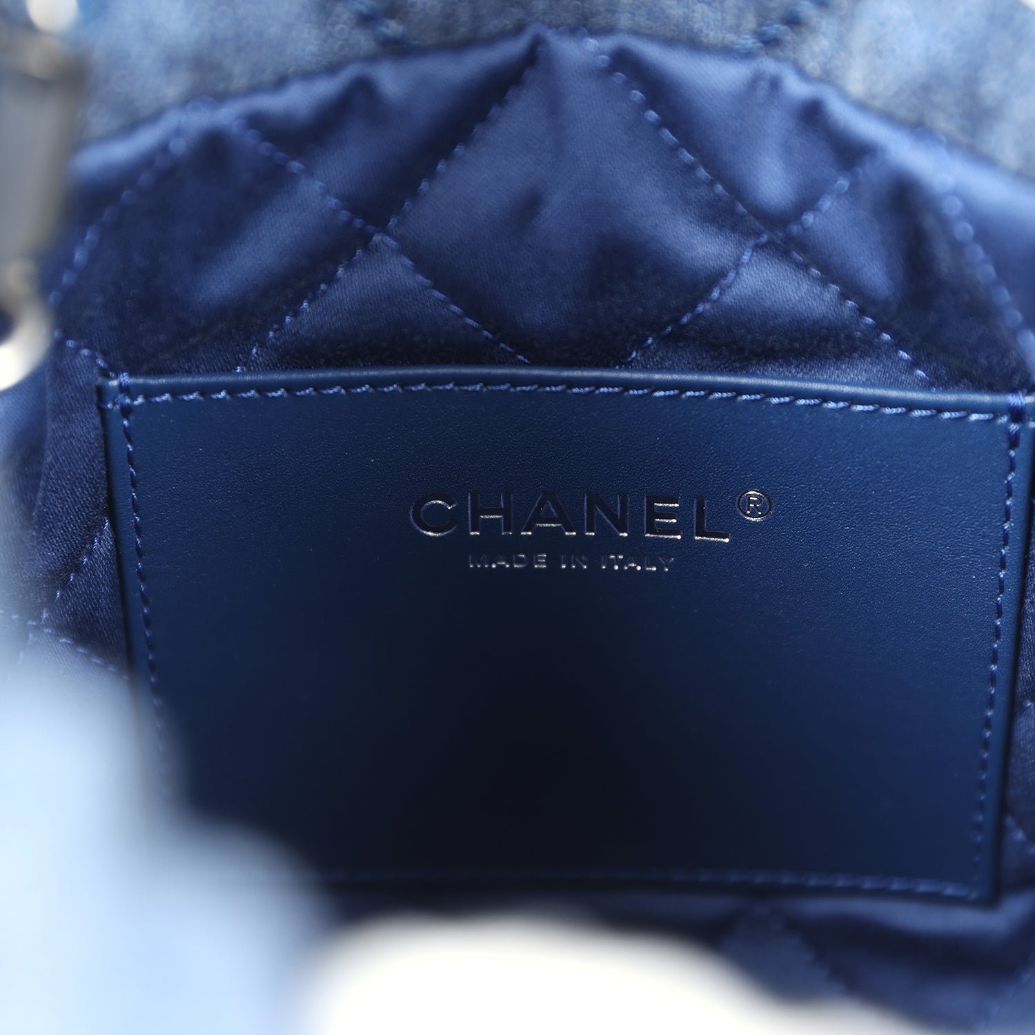 Chanel Mini 22 Bag Blue Denim — view 10