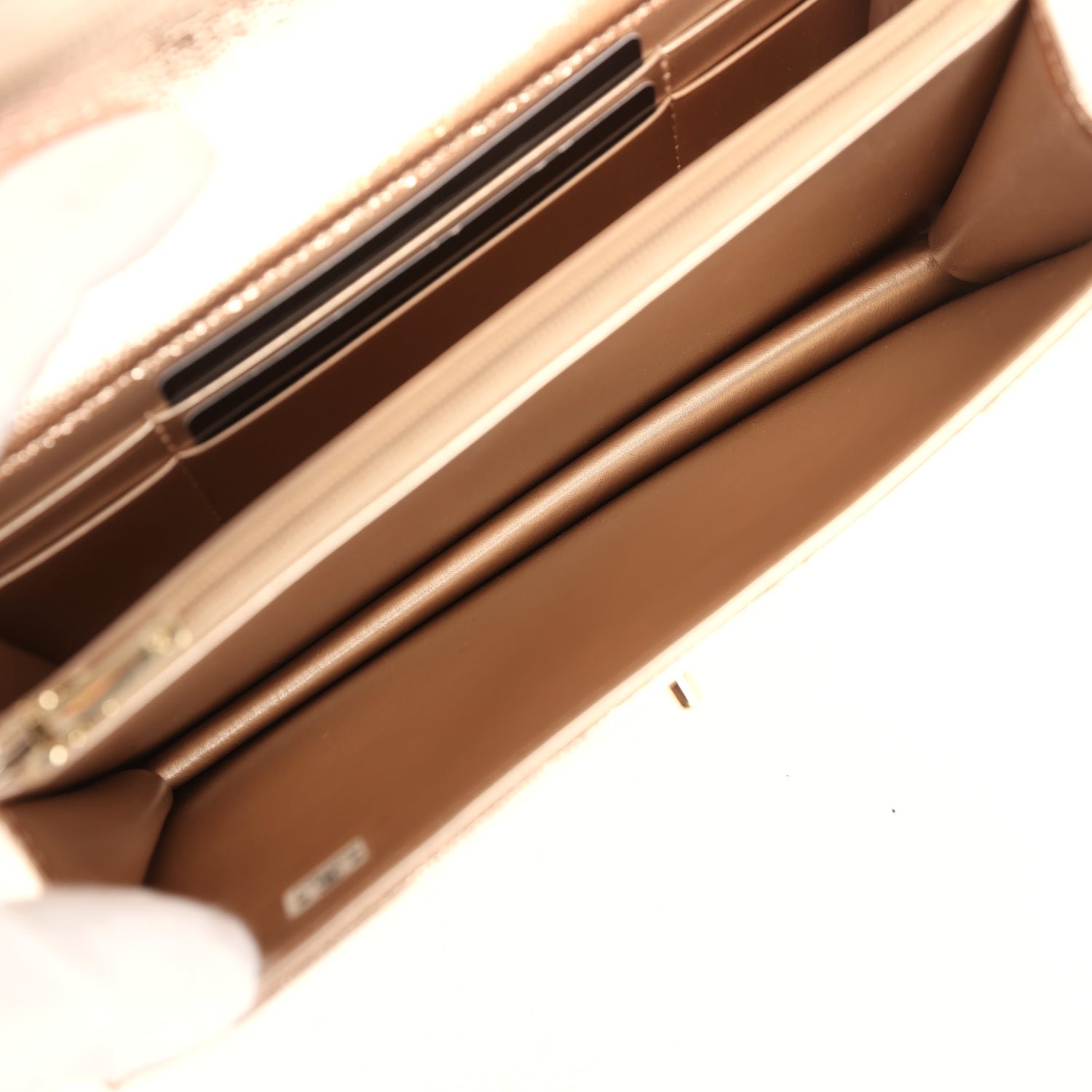 Chanel Wallet on Chain Shiny Caviar — view 10