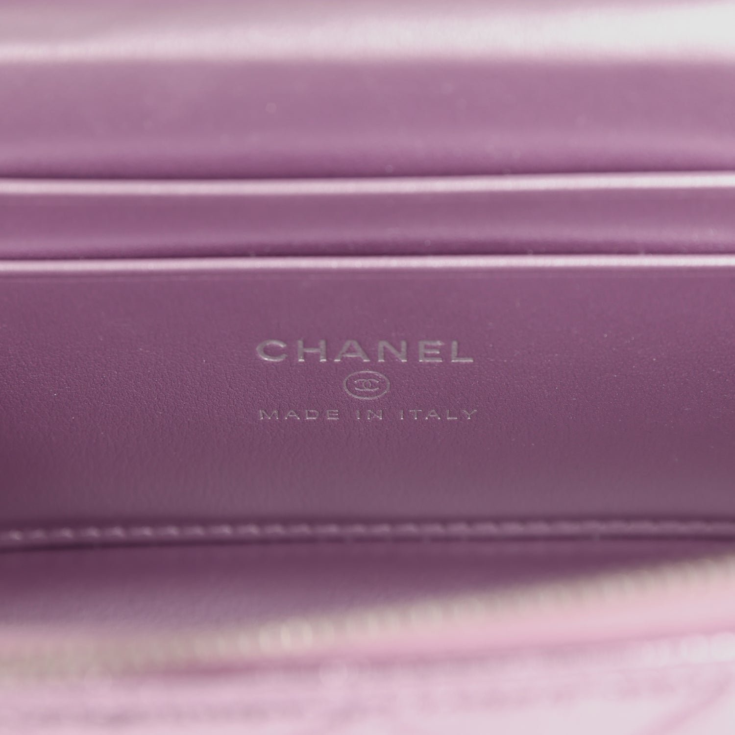 Chanel Vanity Case Pink Metallic Calfskin — view 9