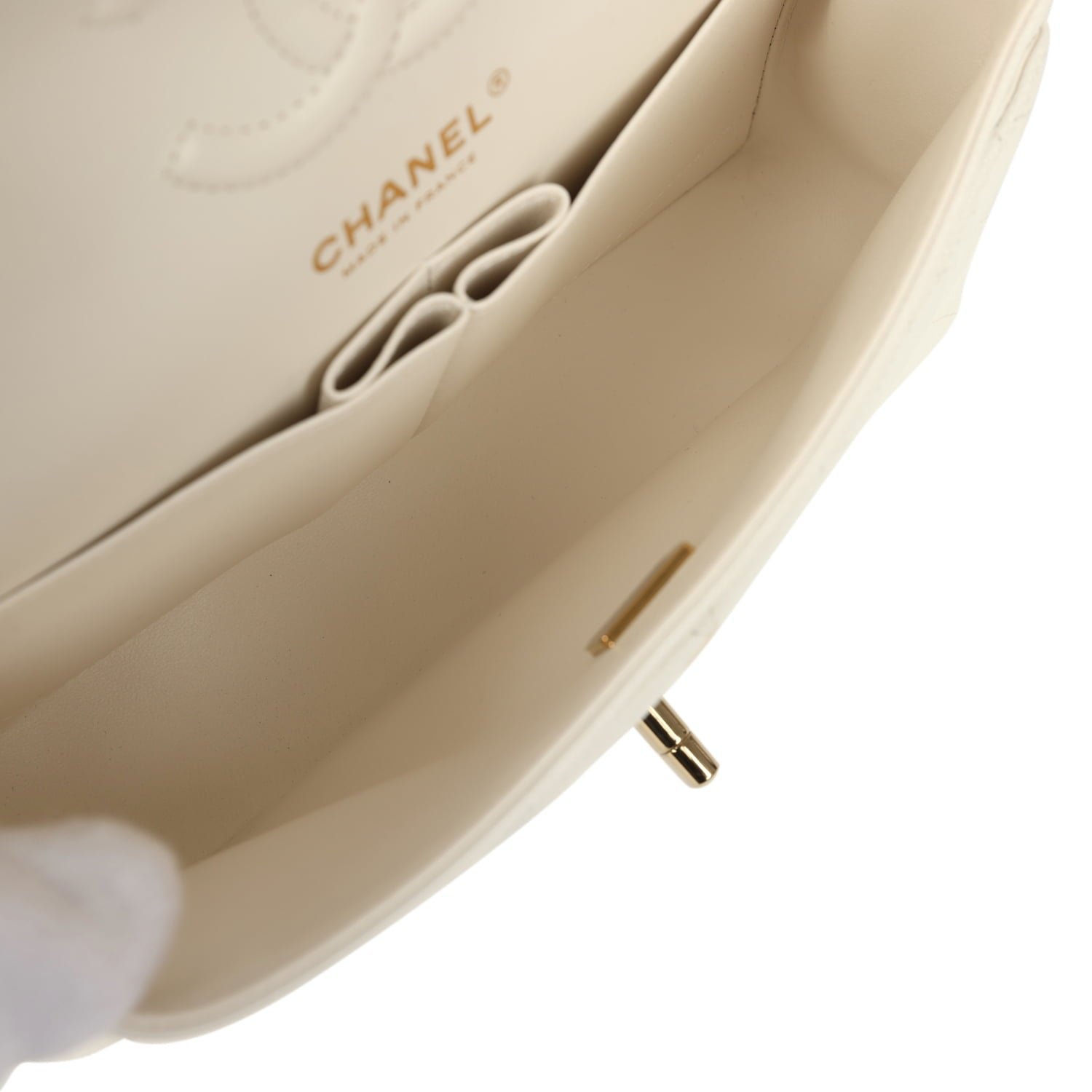 Pre-Owned Chanel Small Classic Double Flap White — view 9