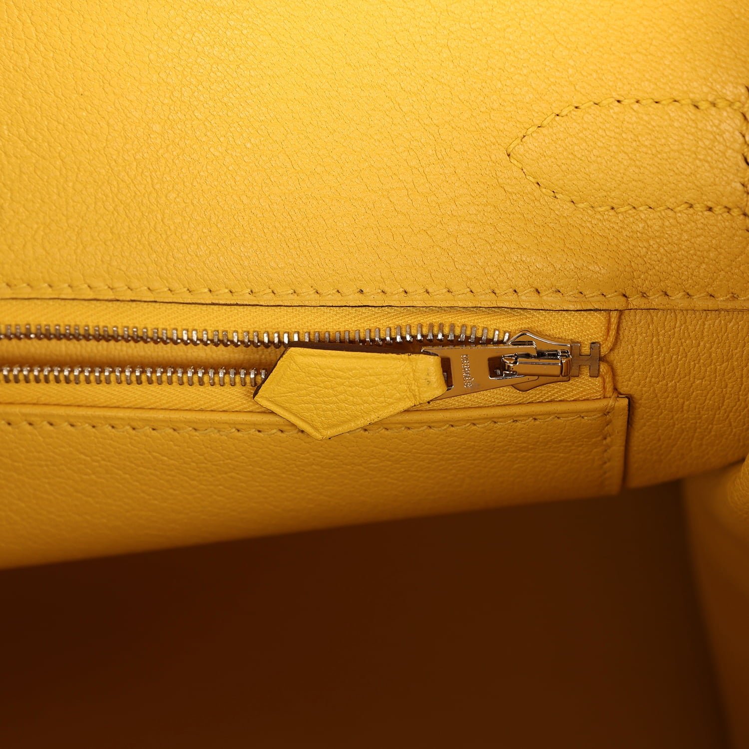 Pre-Owned Hermès Birkin 30 Jaune de Naples Novillo — view 9