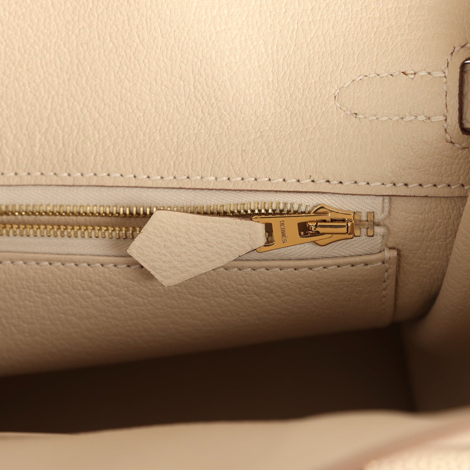 Hermès Birkin 25 Craie Togo Gold — view 9