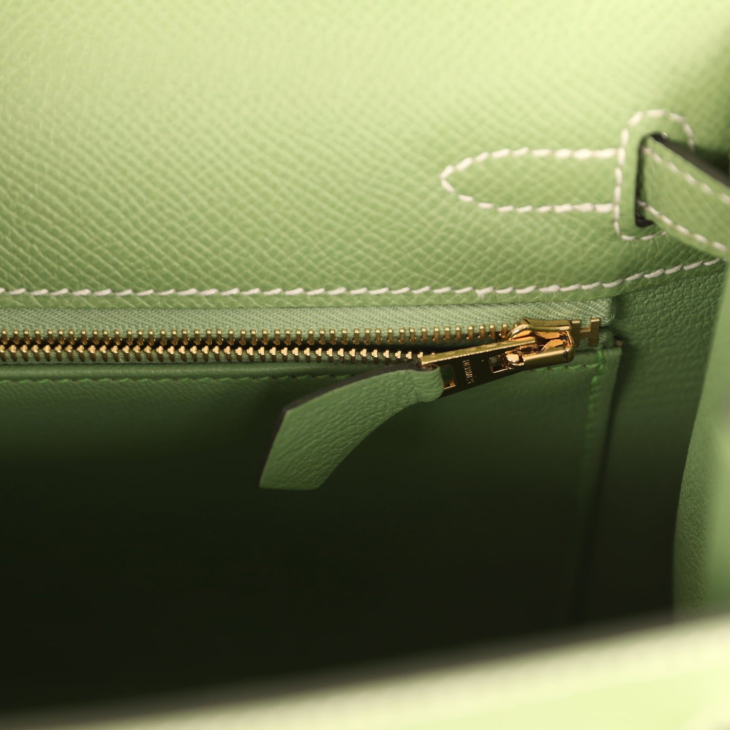 Hermès Kelly Sellier 25 Vert Criquet Epsom — view 9