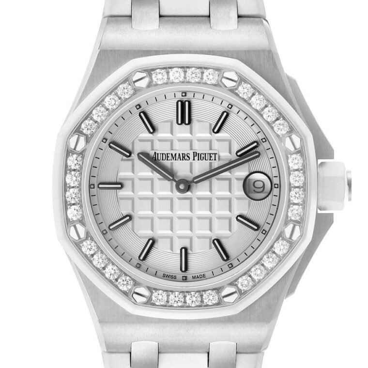 Audemars Piguet Royal Oak Offshore 67540SK.ZZ.A010CA.01 37mm Stainless Steel for Sale — alternate view
