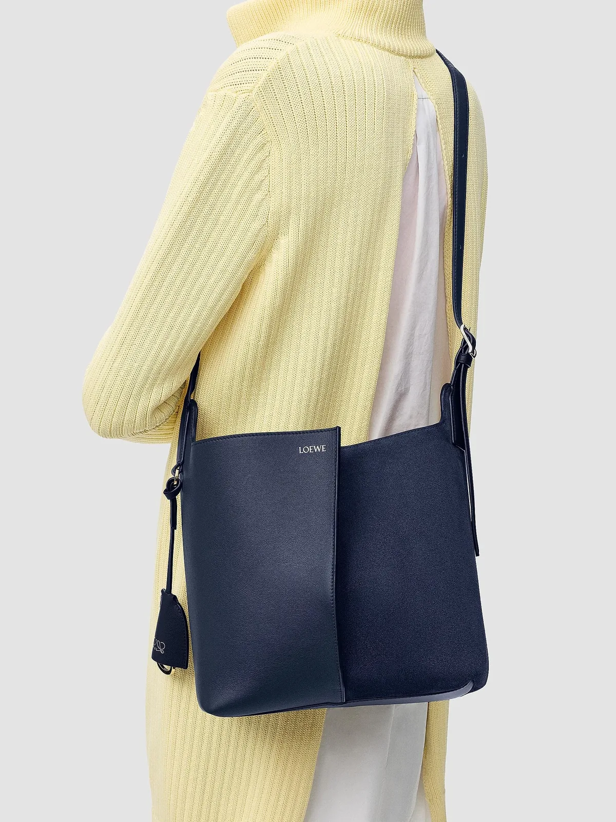 LOEWE Bilbao Medium Leather Bucket Bag for Sale
