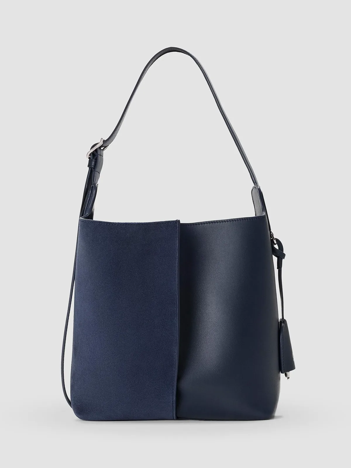 LOEWE Bilbao Medium Leather Bucket Bag for Sale