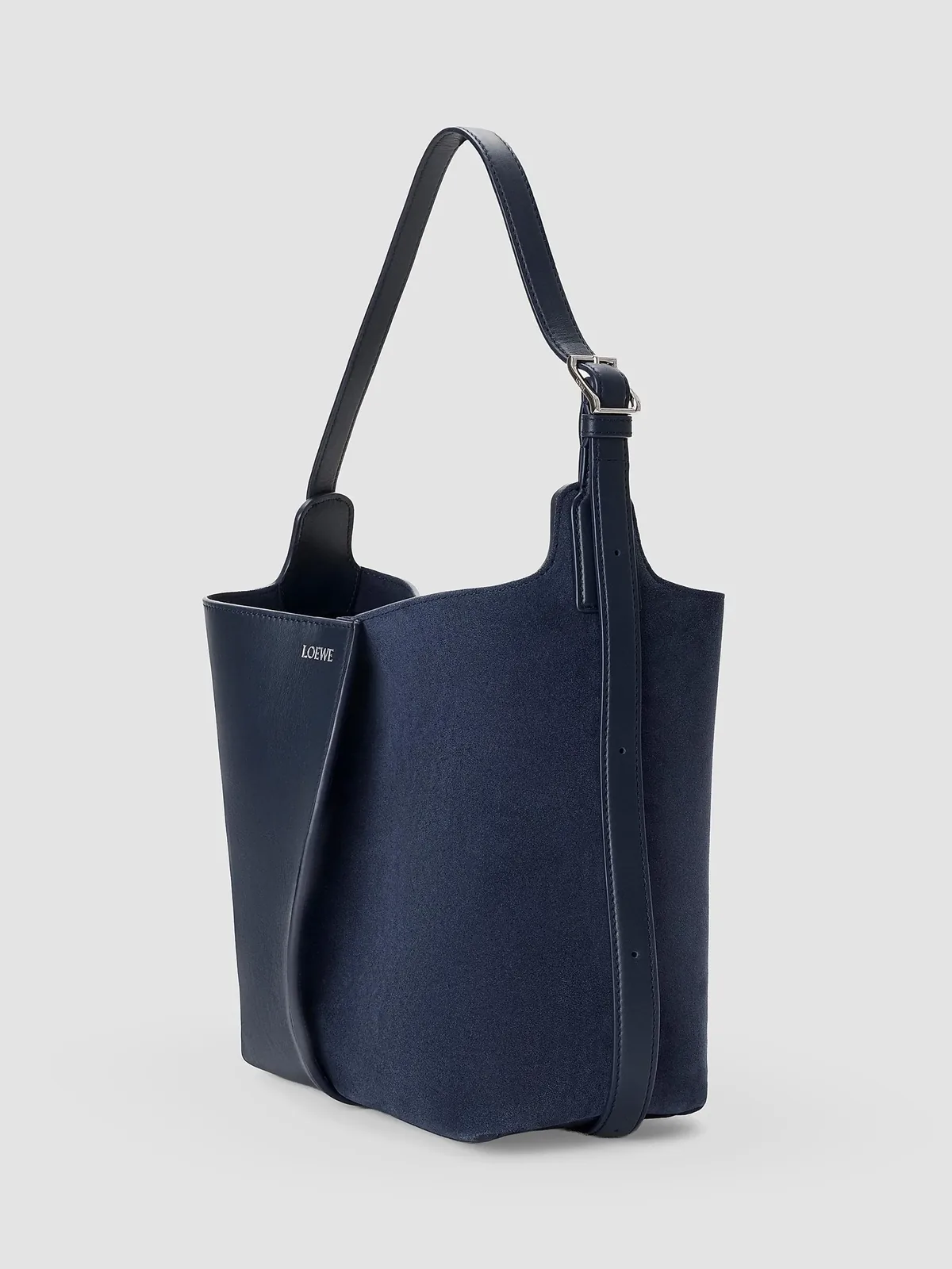 LOEWE Bilbao Medium Leather Bucket Bag for Sale