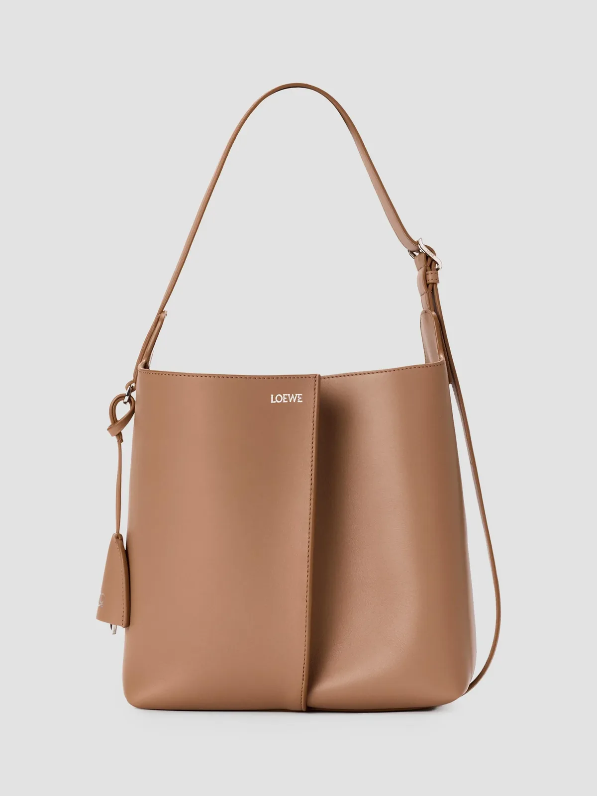 LOEWE Bilbao Medium Leather Bucket Bag for Sale - Mocha