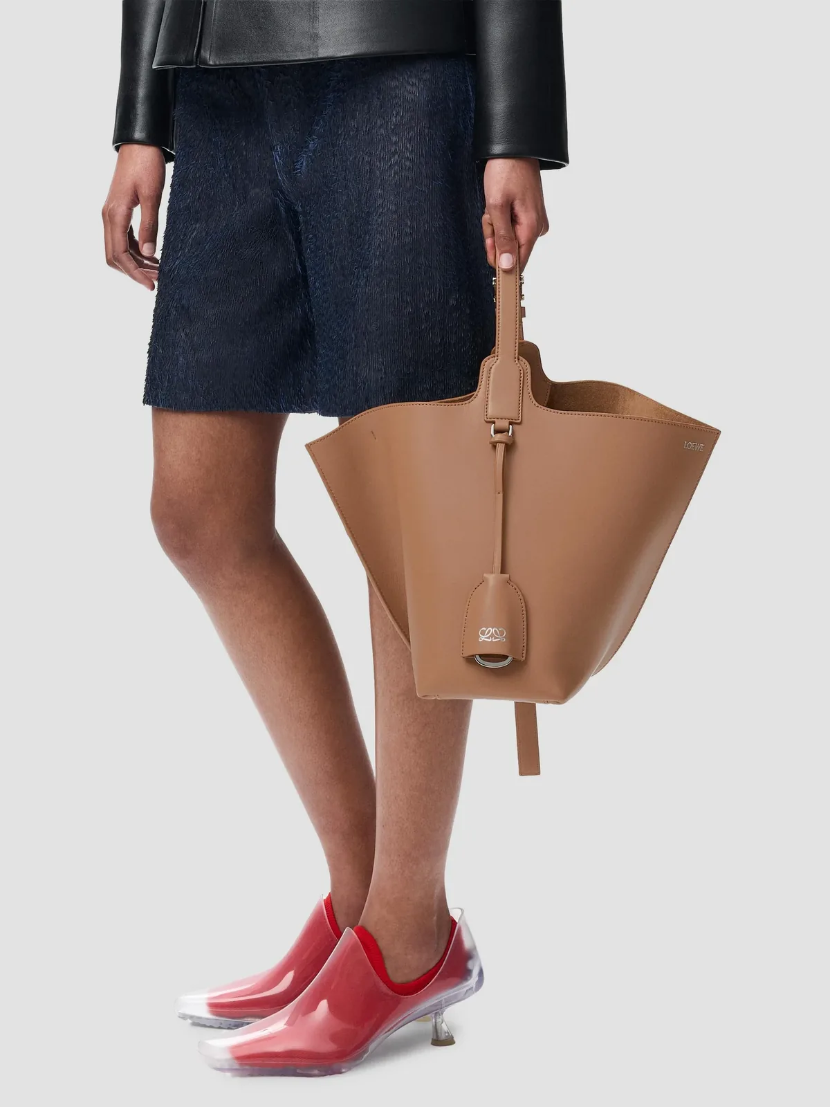 LOEWE Bilbao Medium Leather Bucket Bag for Sale