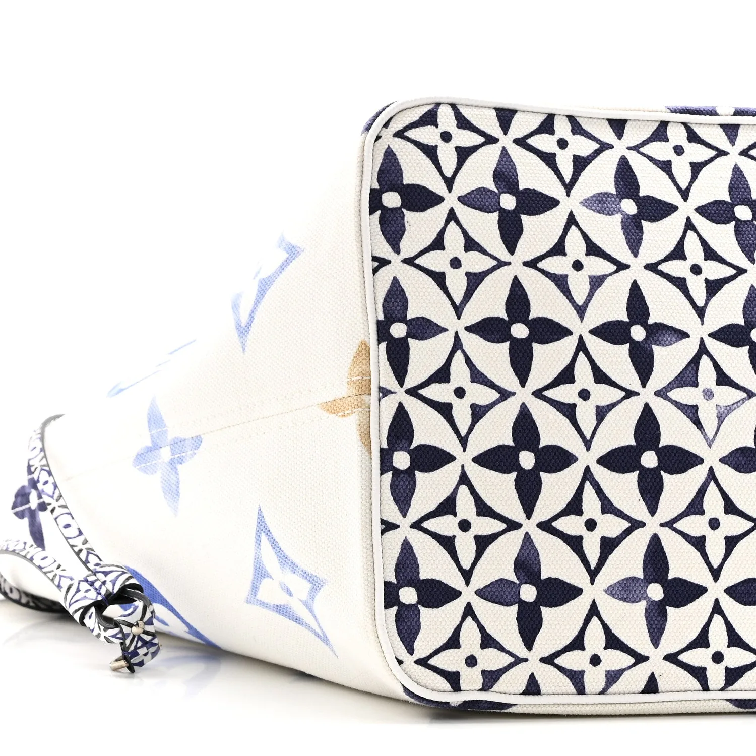 Louis Vuitton Monogram Canvas By The Pool Okinawa 2.0 Neverfull GM Blue – photo 10