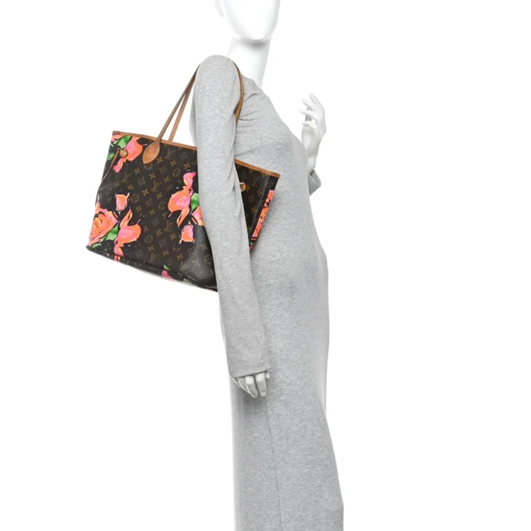Louis Vuitton Monogram Roses Neverfull MM – Very Good 2008 – Buy Now — alternate view
