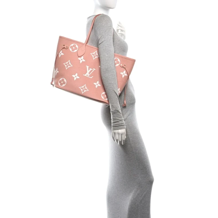 Louis Vuitton Empreinte Monogram Giant Neverfull MM Trianon Pink Cream for Sale — alternate view