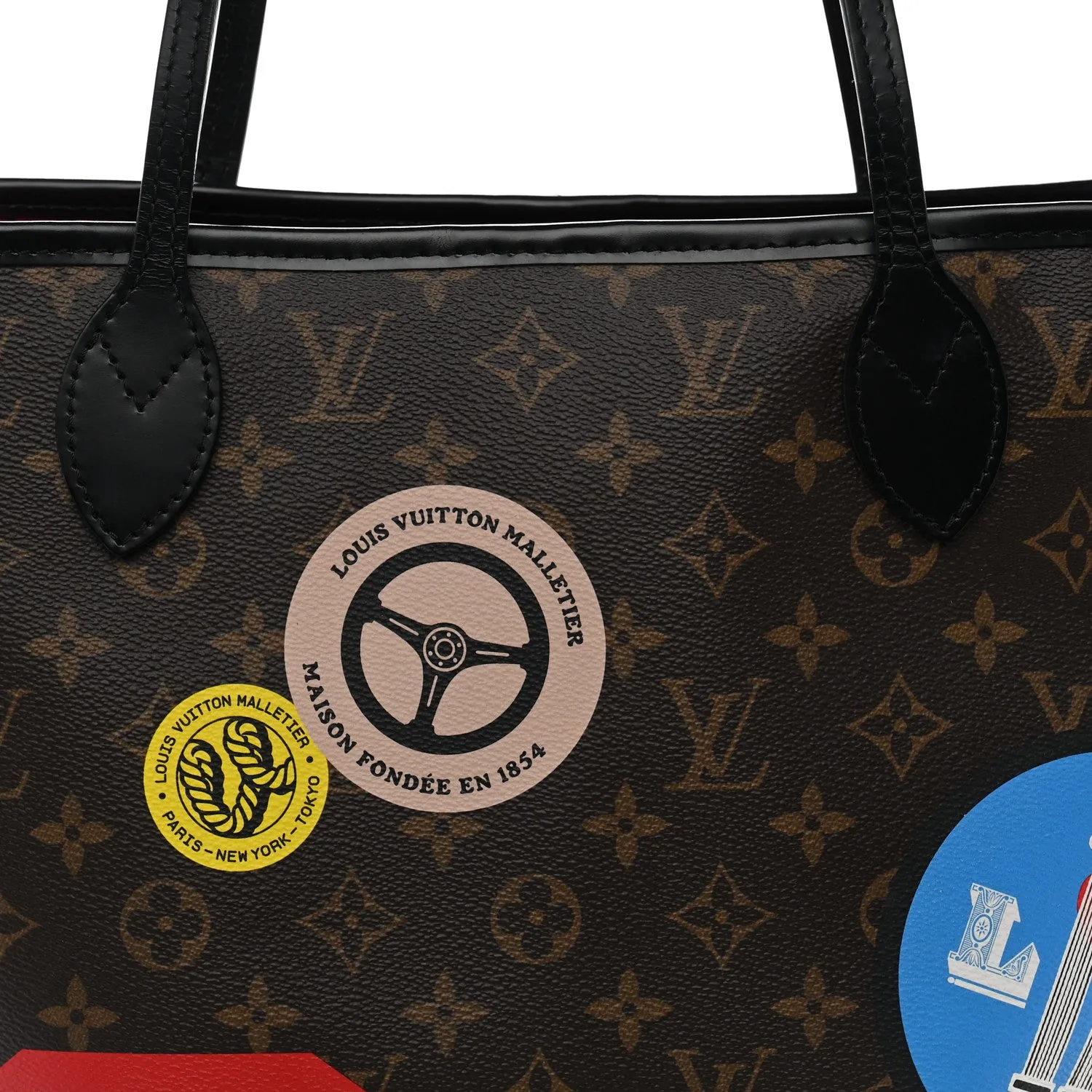 Louis Vuitton Monogram World Tour Neverfull MM – photo 9