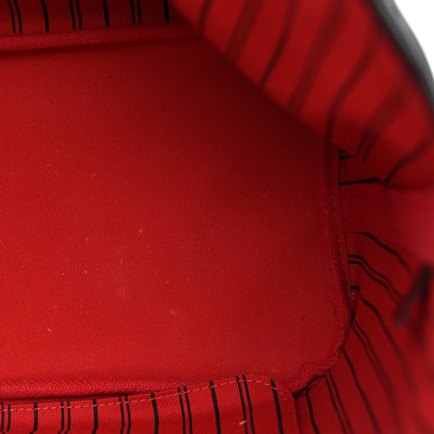Louis Vuitton Monogram World Tour Neverfull MM – photo 13