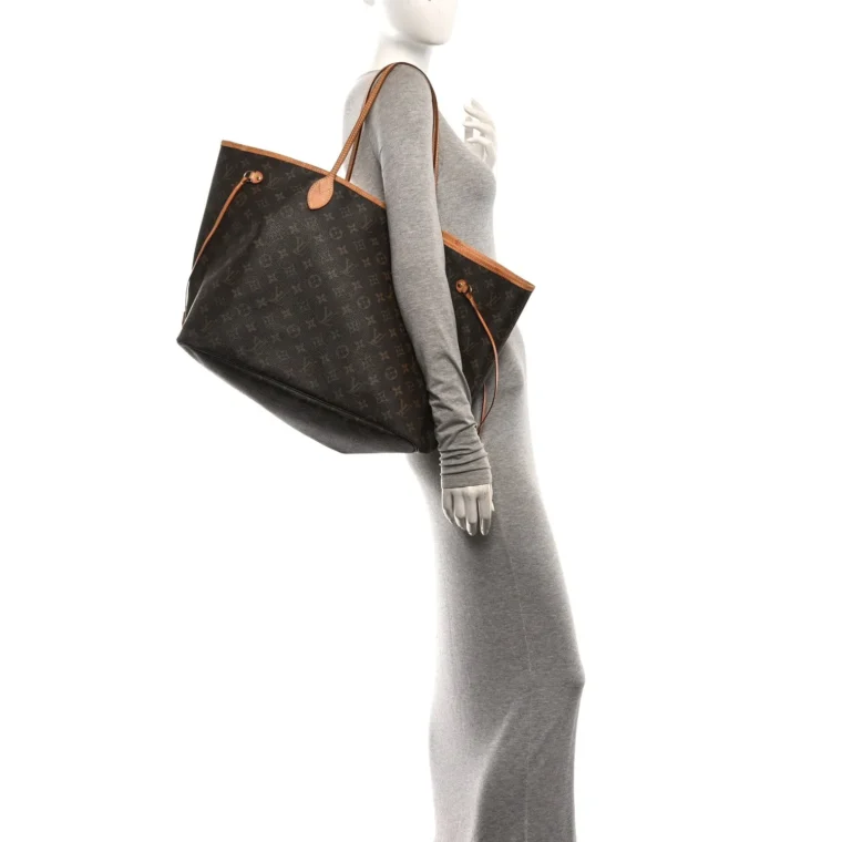 Louis Vuitton Monogram Neverfull GM – Very Good 2012 for Sale — alternate view